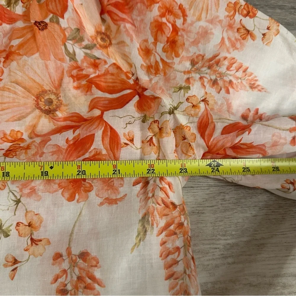 H&M Tie-detail Blouse in a white/coral floral pattern size medium
